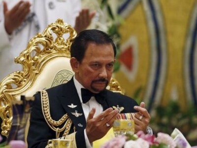 Θανατική ποινή για ομοφυλοφιλία και βιασ...