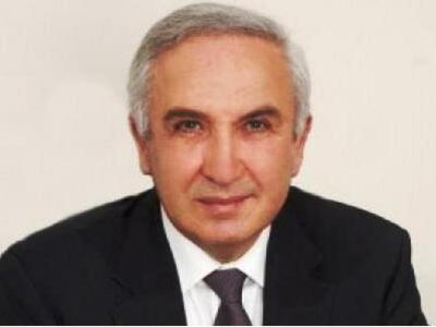 Διαδηλωτές προπηλάκισαν τον Αθανασιάδη τ...