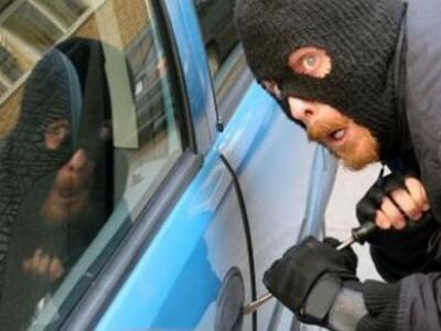 Έκλεψε αυτοκίνητο για να πάει... στο δικαστήριο