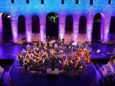 ΣΥΝΩΣΤΙΣΜΟΣ ΕΚΔΗΛΩΣΕΩΝ ΣΤΟ ΤΕΛΟΣ ΤΟΥ ΚΑΛ...