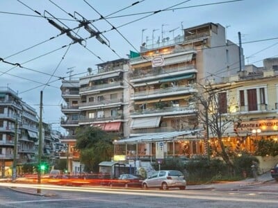 Time Out: Η γειτονιά της Αθήνας που μπήκ...