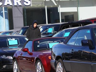 Μειώθηκαν οι πωλήσεις νέων αυτοκινήτων τον Απρίλιο