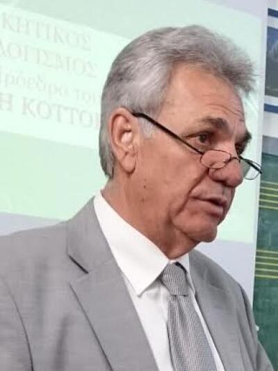 O Iωάννης Κόττορος.