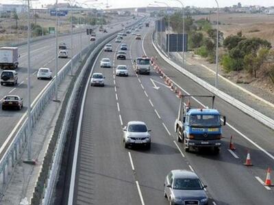 Φορτηγατζής τα... ήπιε και βγήκε στην εθ...