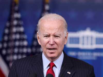 Κίνδυνος για τη δημοκρατία ο Τραμπ, λέει...