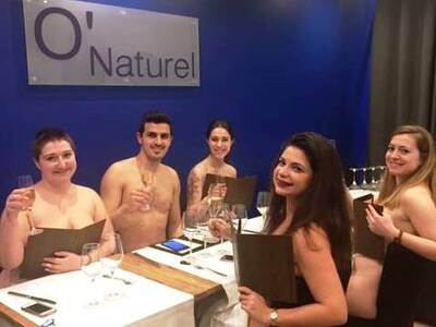 Κλείνει το μοναδικό εστιατόριο γυμνιστών...