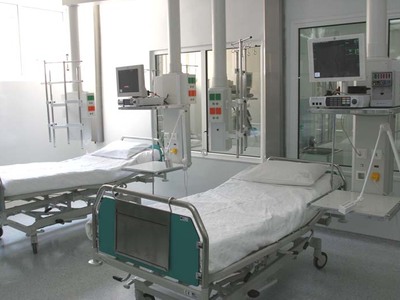 Ψάχνουν θέσεις στις εντατικές για την γρίπη