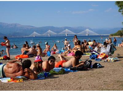 Δεν πτοούνται από τις πολιτικές εξελίξει...
