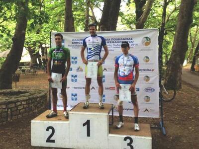 Σας επισυνάπτουμε φωτογραφίες της Ηλία Περικλή