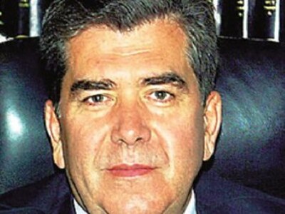 Σκάει βόμβα και στο ΠΑΣΟΚ- Απειλείται δι...