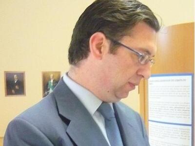 Αιγιάλεια: Ο Δημ. Τριανταφυλλόπουλος ρίχ...