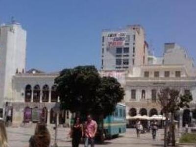 Πάτρα: Οι Χρυσαυγίτες πήγαν στο Δημαρχεί...