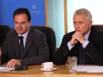 Μνηµόνιο τώρα και στους δήµους