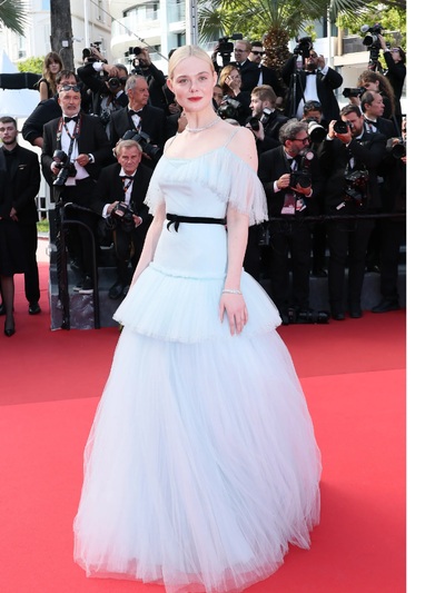 Ελ Φάνινγκ με Chanel 