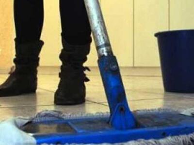 Πάτρα: Απλήρωτες οι συμβασιούχες σχολικέ...