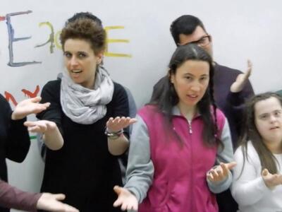 Πάτρα:Στις πρόβες των παιδιών του ΚΟΜΑΙΘ...