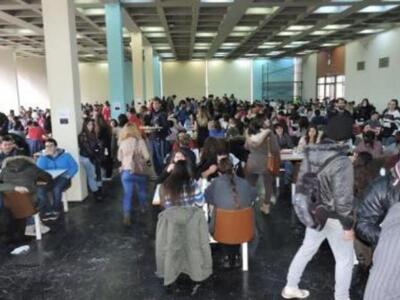 Πάτρα: Εκτός από τα δωμάτια στα ξενοδοχε...