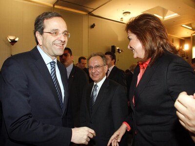 Στήνεται σκηνικό σύγκρουσης Ντόρας-Σαμαρά