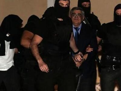 Tι φώναξε ο Μιχαλολιάκος τα ξημερώματα έ...