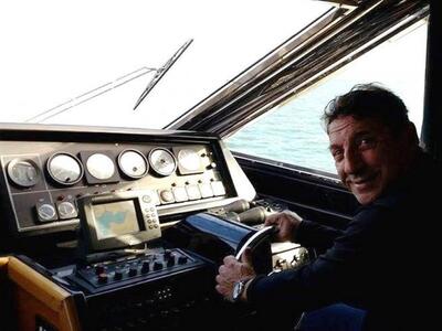 Ο Πατρινός χρηματιστής Νίκος Μαρούδας έκ...