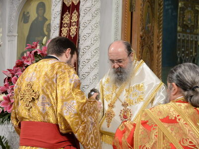 ΠΑΤΡΑ: Μνημόσυνο για τους Αρχιεπισκόπους Χριστόδουλο και Αναστάσιο