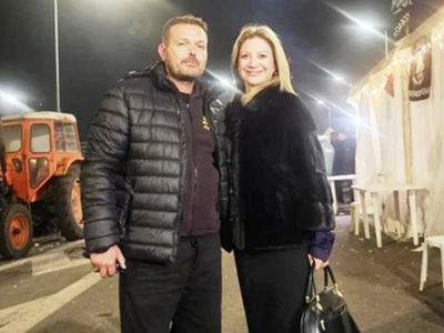 Στο μπλόκο των αγροτών της Νίκαιας η Μαρ...