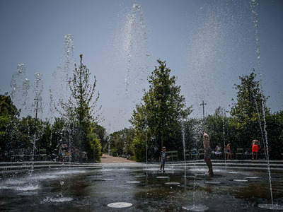 Θερμές αέριες μάζες φέρνουν νέα άνοδο τη...