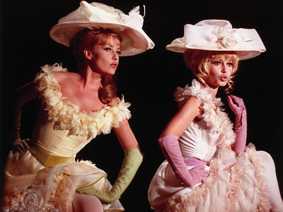 Με τη Ζαν Μορώ.