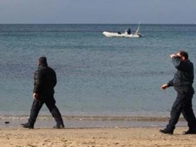 Παραλία Μυρσίνης: Η θάλασσα ξέβρασε πτώμ...