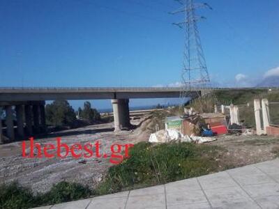 Πάτρα: Ρομά έχουν "χτίσει" τα ...