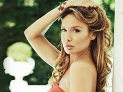 Η σέξι οδοντίατρος του Μπερλουσκόνι ανεβ...