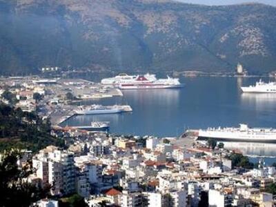 Αλλοδαποί εντοπίστηκαν σε ειδική κρύπτη ...