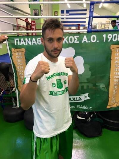 Σάκης Πεφάνης