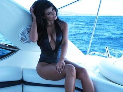 Το σέξι μαγιό της Κιμ Καρτνάσιαν στο Μαιάμι! 