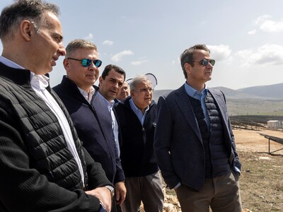 (Από αριστερά προς τα δεξιά), κ. Γιώργος...