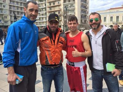 Συνέχεια σήμερα στα "Χρυσά γάντια" 