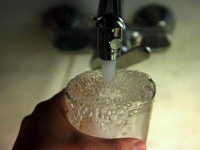 Κατά των ιδιωτικών συμφερόντων στη διαχε...