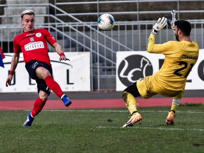 Super League 2: Ισόπαλο το ντέρμπι της Λ...