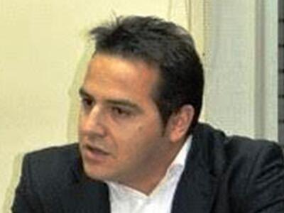 Η υπερφορολόγηση σκοτώνει και η φοροδιαφ...