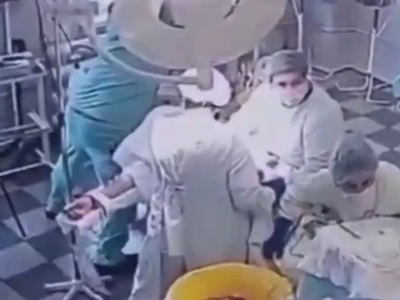 Σεισμός στη Ρωσία- Γιατροί συνεχίζουν να...