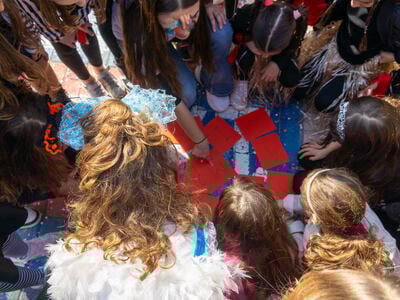 Πάτρα: Αρχίζουν οι Καρναβαλουπόλεις την ...