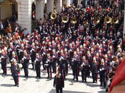 Ζωντανά από το ΙΟΝΙΑΝ η Λιτανεία της Μεγ...