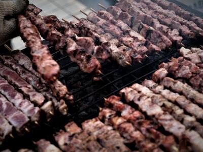 Πολιτική αντιπαράθεση για το BBQ έξω από...