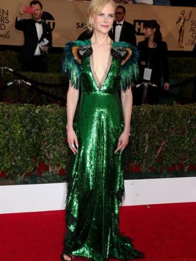 ΝΙΚΟΛ ΚΙΝΤΜΑΝ ΜΕ GUCCI