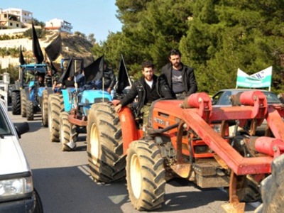 Συνάντηση Μπατζελή με εκπροσώπους 19 μπλόκων