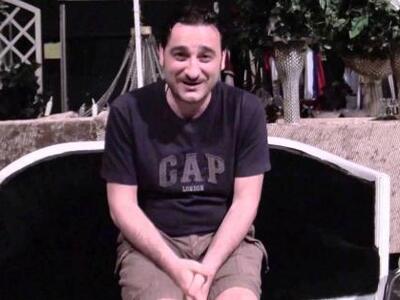 O Αιγιώτης Βασίλης Χαραλαμπόπουλος με τη...