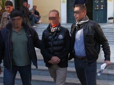 Ελεύθερος ο Λάκης Γαβαλάς - Aπό τα μπουζ...