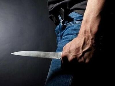 Αγρίνιο: Επιτέθηκε με μαχαίρι σε δύο άνδ...