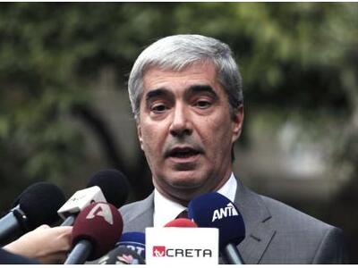 Σ.Κεδίκογλου: Ο Τσίπρας συνεχίζει το γνω...