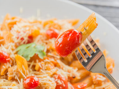 Συνταγή για ζυμαρικά με ντοματίνια - Ένα...